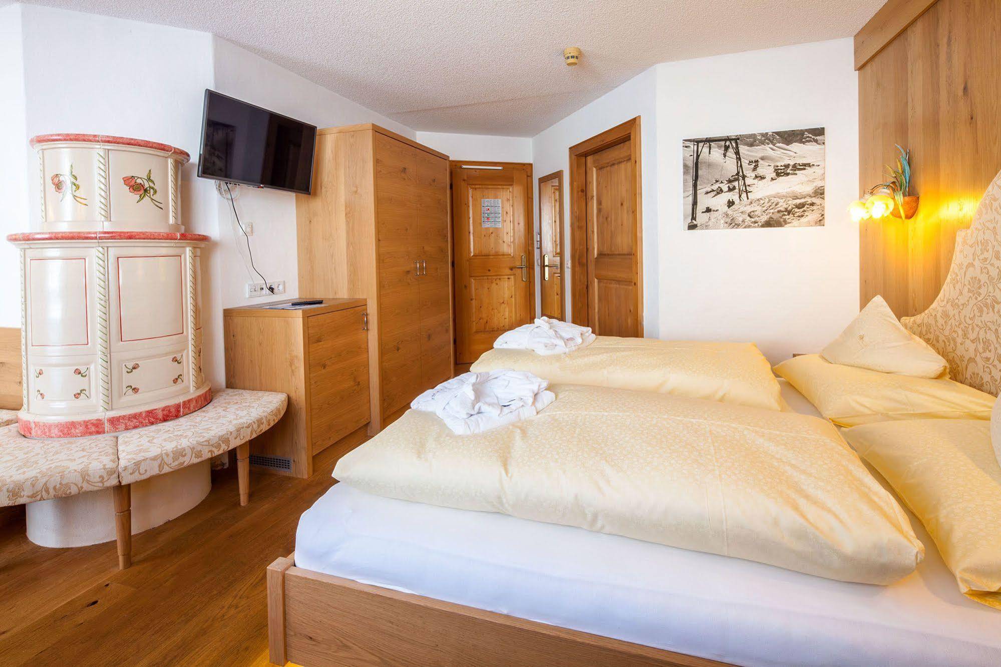 Hotel Anemone Lech am Arlberg Exterior photo
