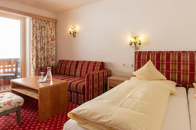 Hotel Anemone Lech am Arlberg Exterior photo